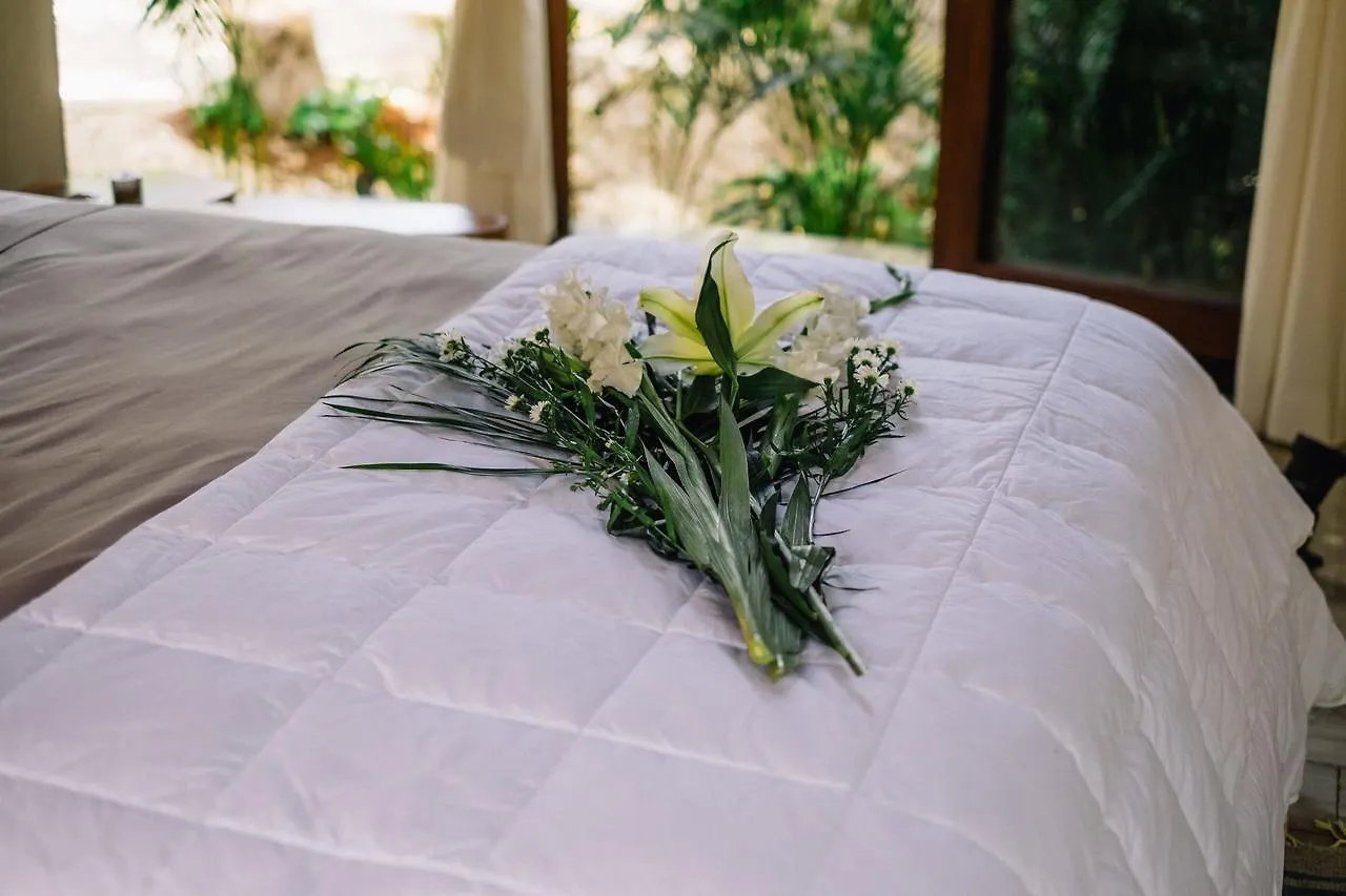 Mamasan Treehouses & Cabins Tulum Hotel